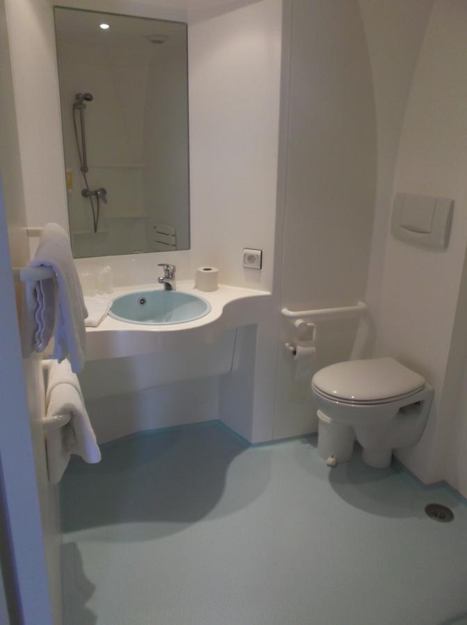 The Originals Access, Hotel Saint-Flour Kültér fotó