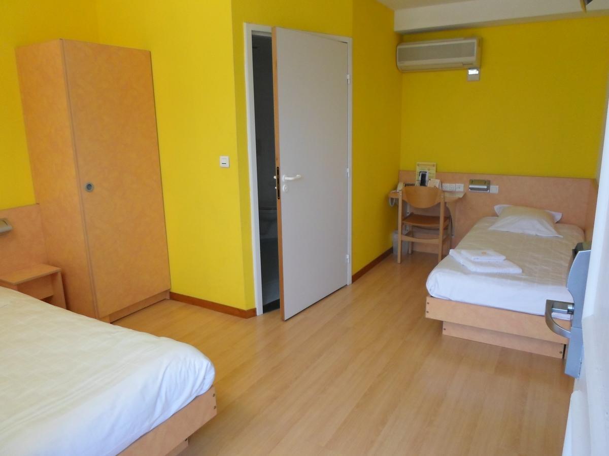 The Originals Access, Hotel Saint-Flour Kültér fotó