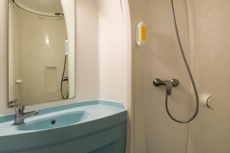 The Originals Access, Hotel Saint-Flour Kültér fotó